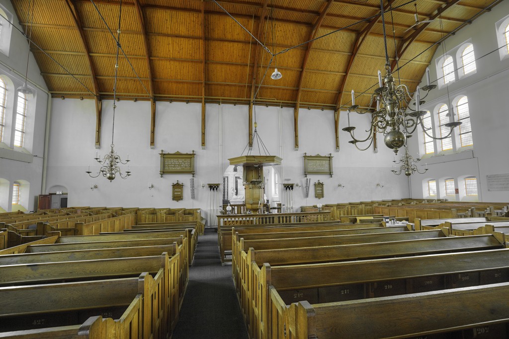 HDR Hervormde kerk Stavenisse nederlands hervormd kerkfotografie evangelie religie religion protestant kathedraal sint pkn rooms katholiek orgel kerktoren kapel openstelling